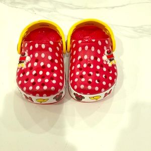 SOLD❗️❗️Disney Girls Crocs